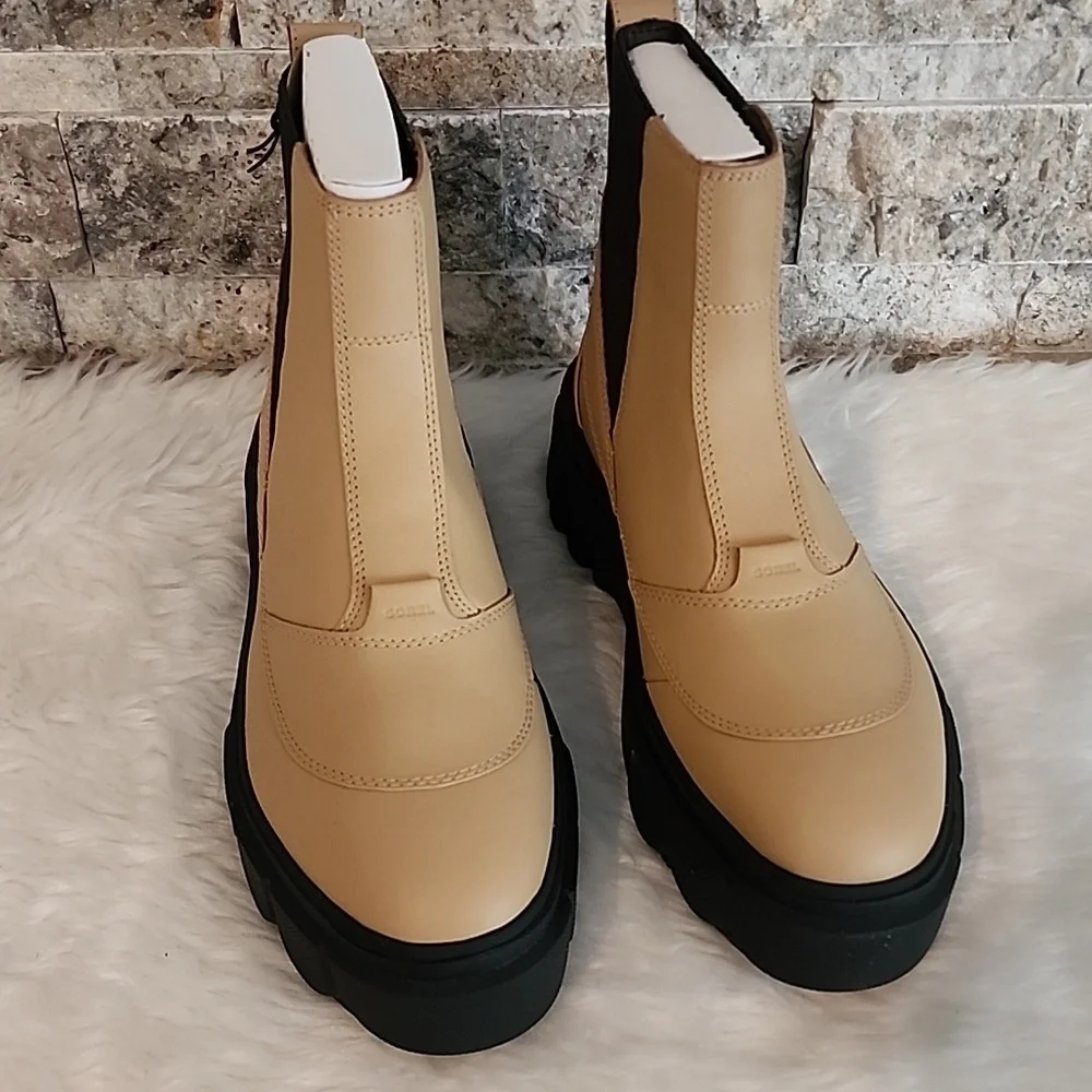 Sorel Caribou X Waterproof Platform Chelsea Boot Brand New
